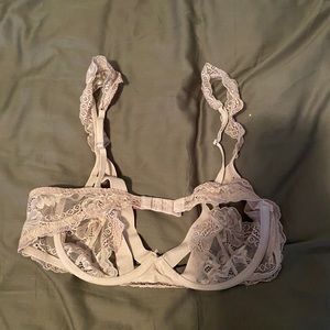 ✨2/15✨ Size M Lasenza Bralette